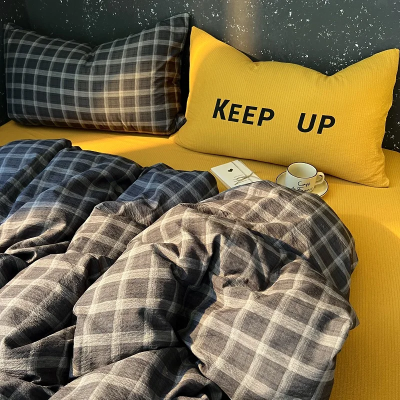 

High Quality Beauty Bedding Set Plaid Duvet Cover Bed Sheet Set With Pillowcases Adult Dormitory Queen Size Winter Home Decor