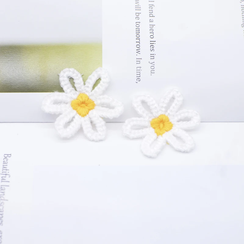 12Pcs Soft Wool Flower Applique for DIY Clothes Hat Shoes Crafts Sewing Supplies Patches Headwear Hair Clips Decor Accessories