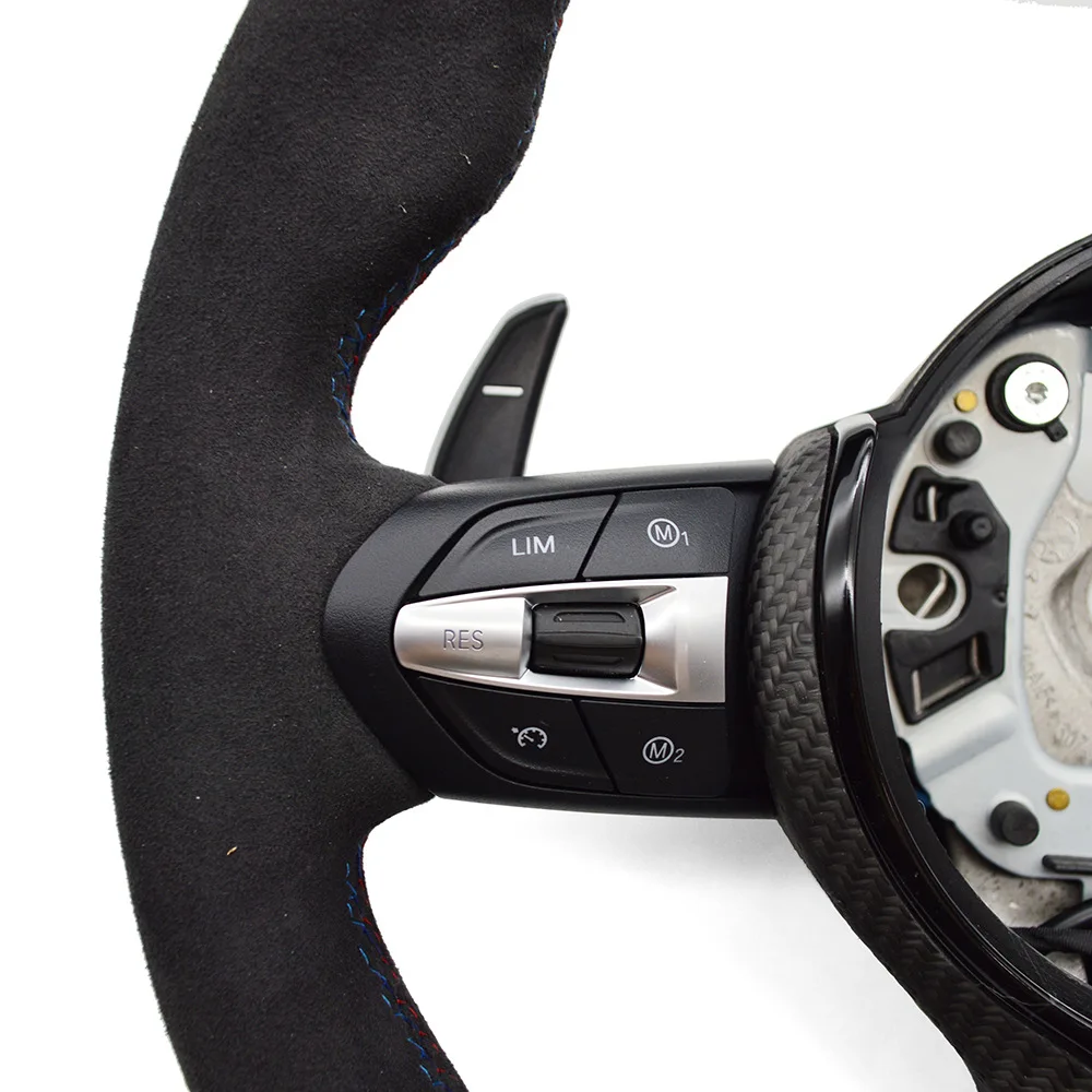 Suitable for BMW 5 Series thong half-turned red and blue line paint black belt black turned back to the correct steering wheel