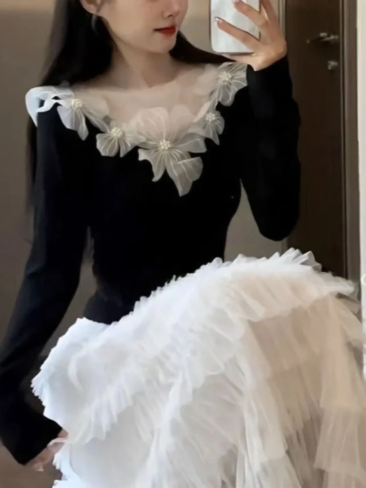 

Корейский элегантный кружевной комплект из 2 предметов с высокой талией, утягивающий свитер с открытыми плечами, топ + юбка, женский комплект, новинка 2025, осенняя модная одежда