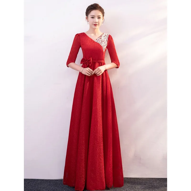 Strój chóralny, długa sukienka damska na scenę, strój prowadzącej chóru, elegancka sukienka dla liderki chóru