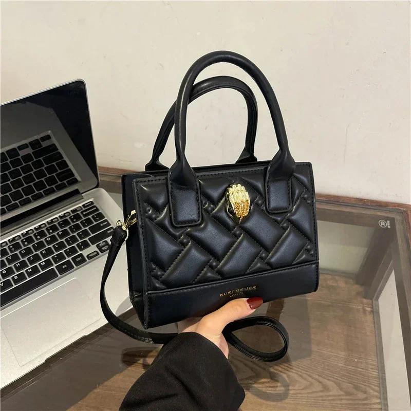 Luxurious design women's shoulder bag, women's handbag, women's chain strap crossbody bag, fashionable and trendy zipper bag