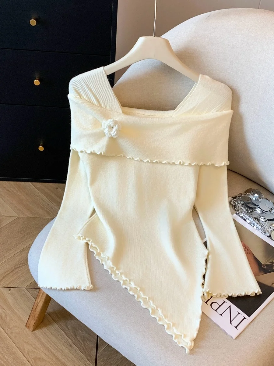 

French Girl Knit Top Women Bell Sleeve Organic Texture Slouchy Fit Autumn Winter Flaneur Chic Asymmetric Hem Minimalist Luxury