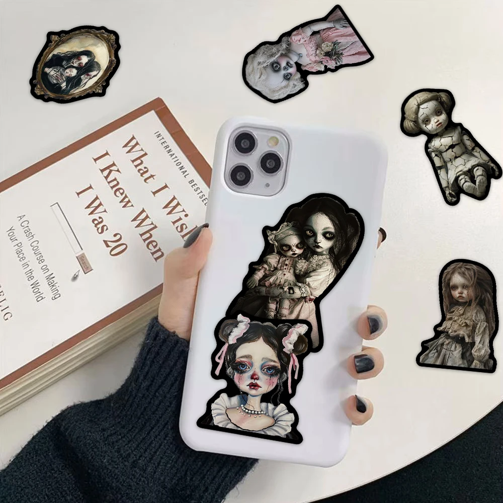 50 Stück Französische Retro-Horrorpuppen-Aufkleber, Kunstvolle Persönlichkeits-Kreativität, Mysteriöse Dekoration für Scrapbook, Handyhülle, Wasserbecher, Geschenk – Detail 5