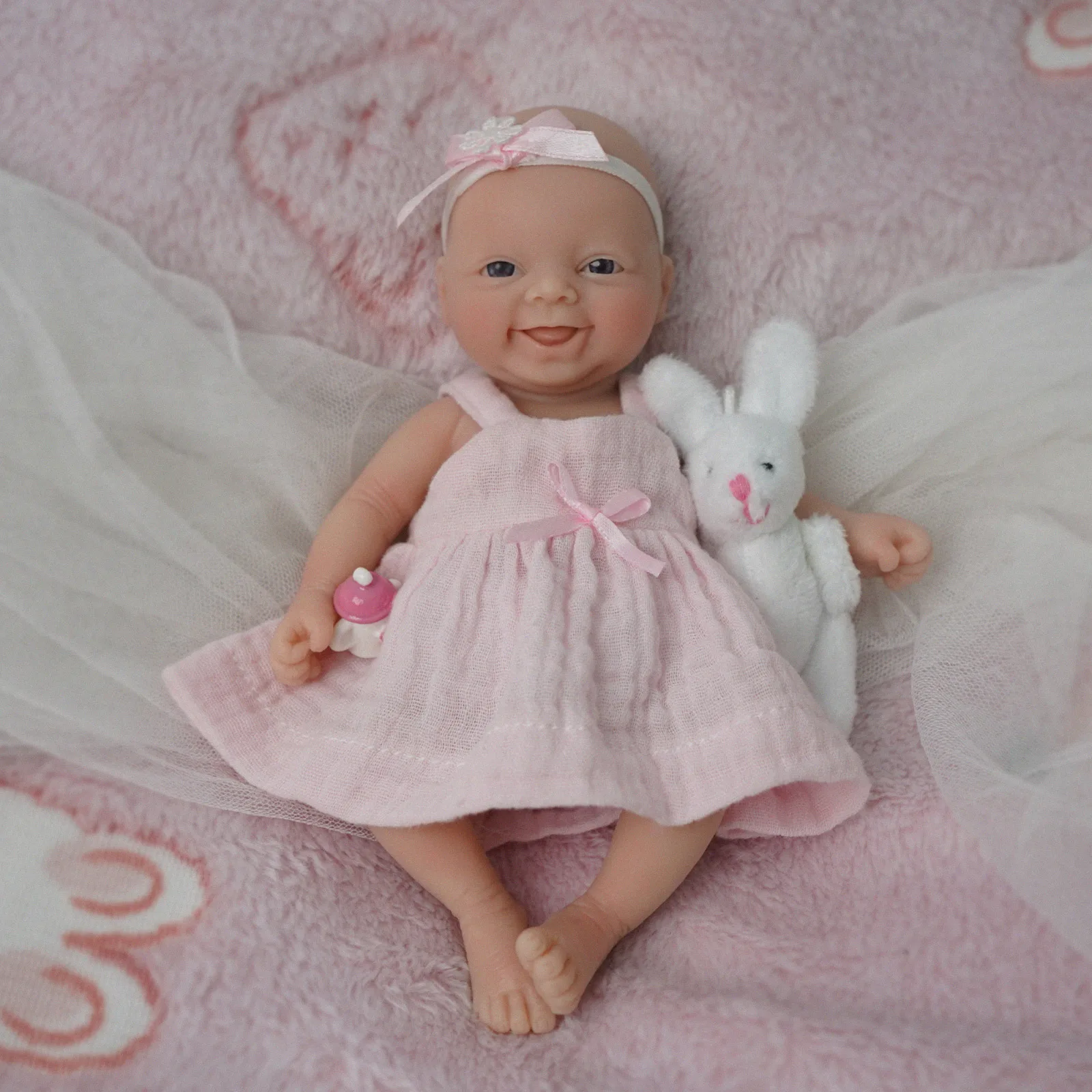 Muñeca reborn de cuerpo completo de silicona para bebés, muñeca de bebé en miniatura de 7 pulgadas, sonrisa, muñecas de niña que se ven reales con