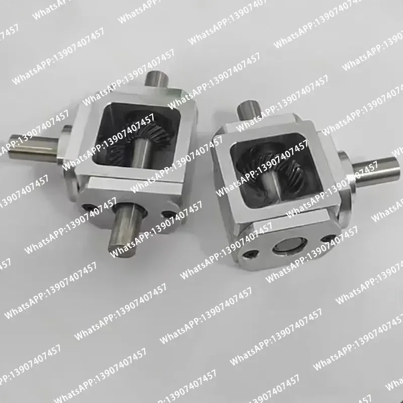 Small 1:1 T type cross commutator shaft diameter 10mm right angle drive gearbox bevel gearbox rotation