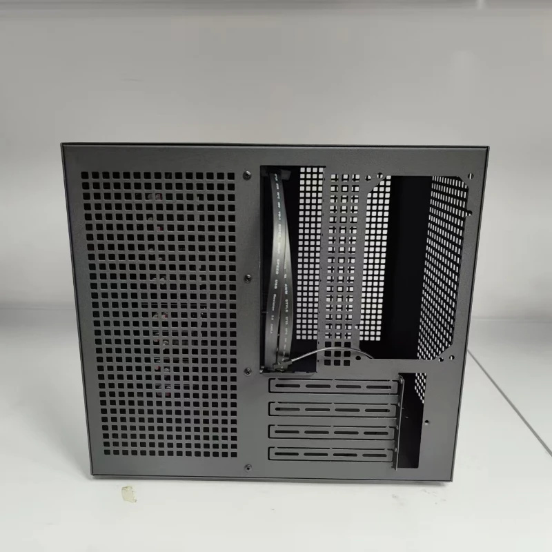 

Sagittarius 8-Bay NAS Tower Case with Backplane,MATX,ATX Power Supply,Optimized for Synology UNRAID ,Full-Height PCIe Expansion