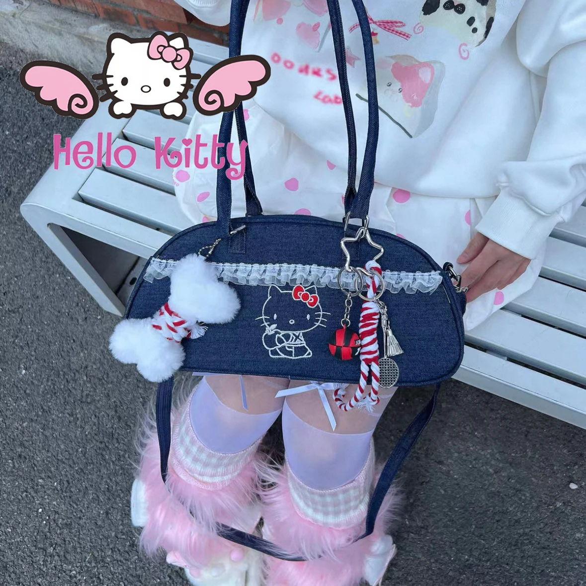 

Miniso Sanrio, новая женская милая сумка через плечо Hello Kitty, кружевная сумка через плечо, джинсовая сумка высокого качества, подарок для пикантной девушки, мода с героями мультфильмов