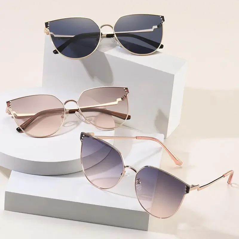 Xiaohongshu new trendy diamond metal cat eye UV protection sunglasses plain face gradual change sunglasses Internet celebrity