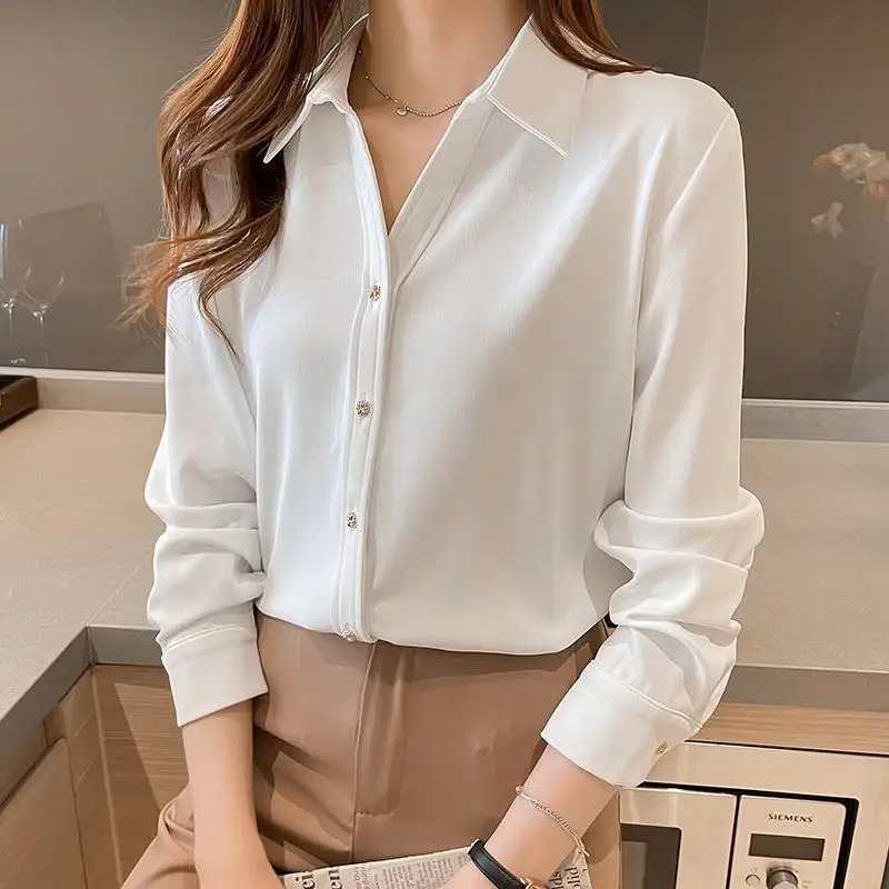 Early Autumn New White Chiffon Shirt with a Female Design Sense Niche and Western-style Fashion Long Sleeved and High-end Top