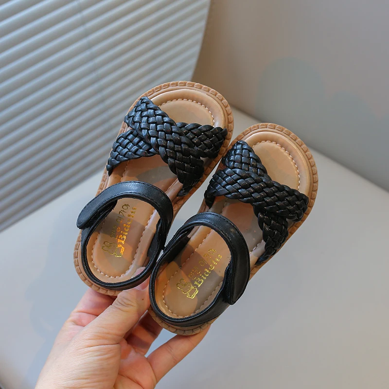 Toddlers Girls Sandals Kids Princess Beach Shoes 2024 Brand New Cross Tied Weave Style Fashion Children Summer Sandals Soft Cute