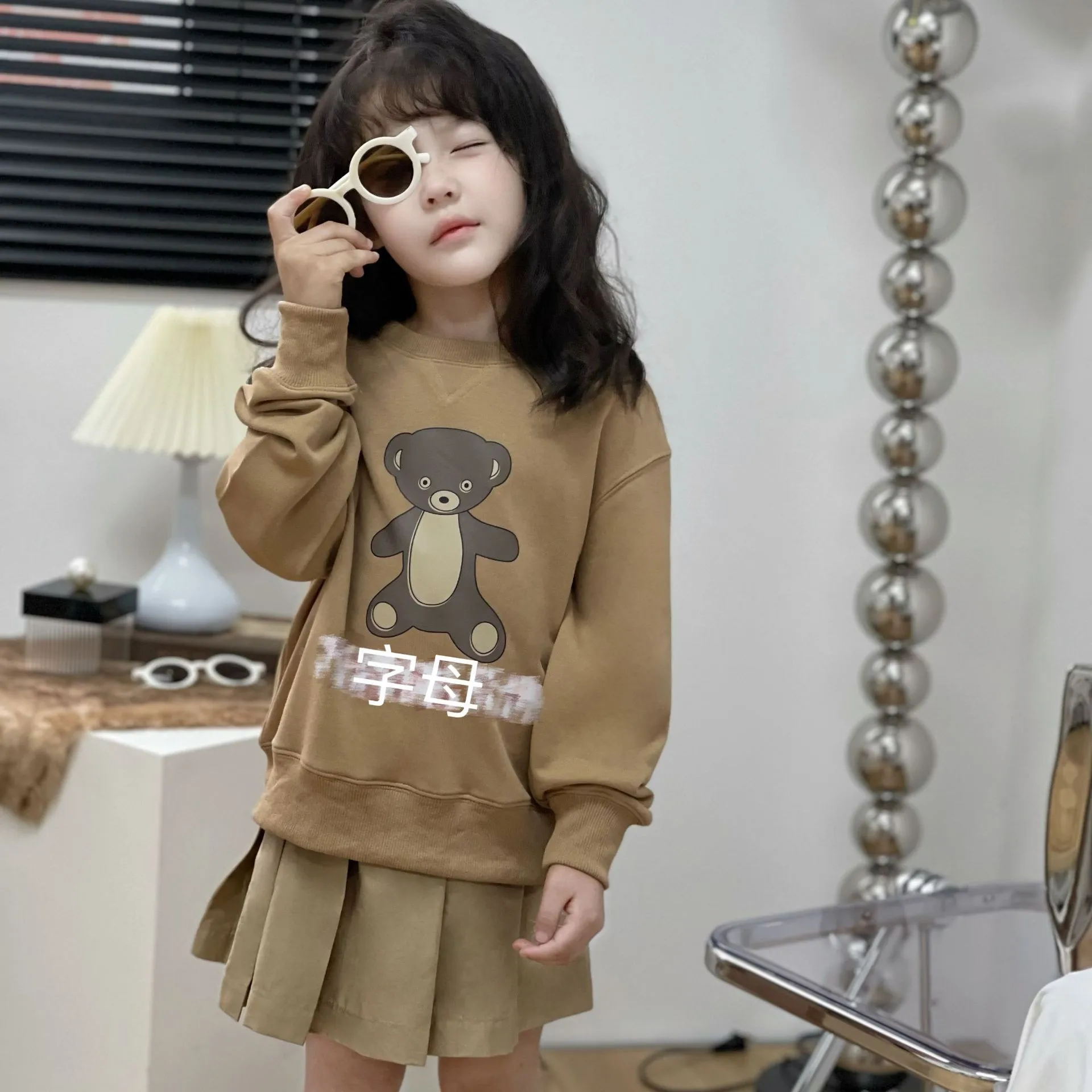 

Autumn new bear printed boys and girls long-sleeved cotton jersey sweatshirt LAB CICI