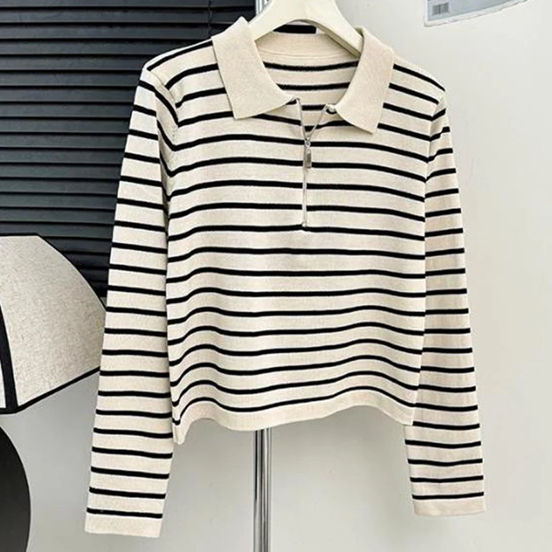 Autumn Winter Fashion Striped Zippered Lapel Long Sleeve Loose Knitted Sweater For Women