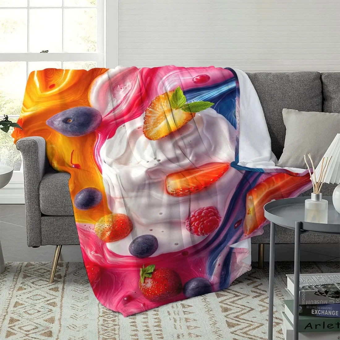 

Плед с рисунком фруктового мороженого: уютный декор с витками ягод, идеальный подарок для любителей еды