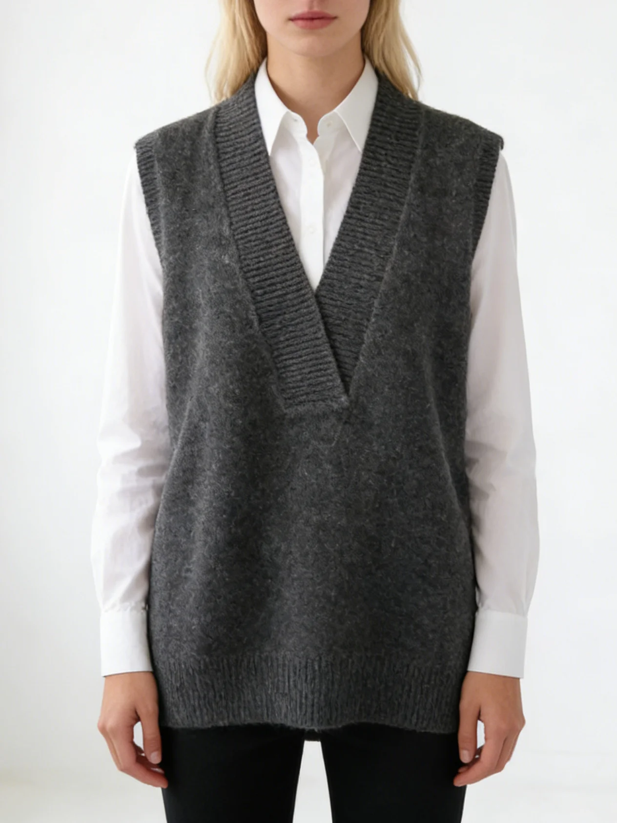 Chaleco de punto gris para mujer, Top informal de gran tamaño con cuello en V profundo sin mangas para oficina, chaleco de punto suelto cálido para otoño e invierno