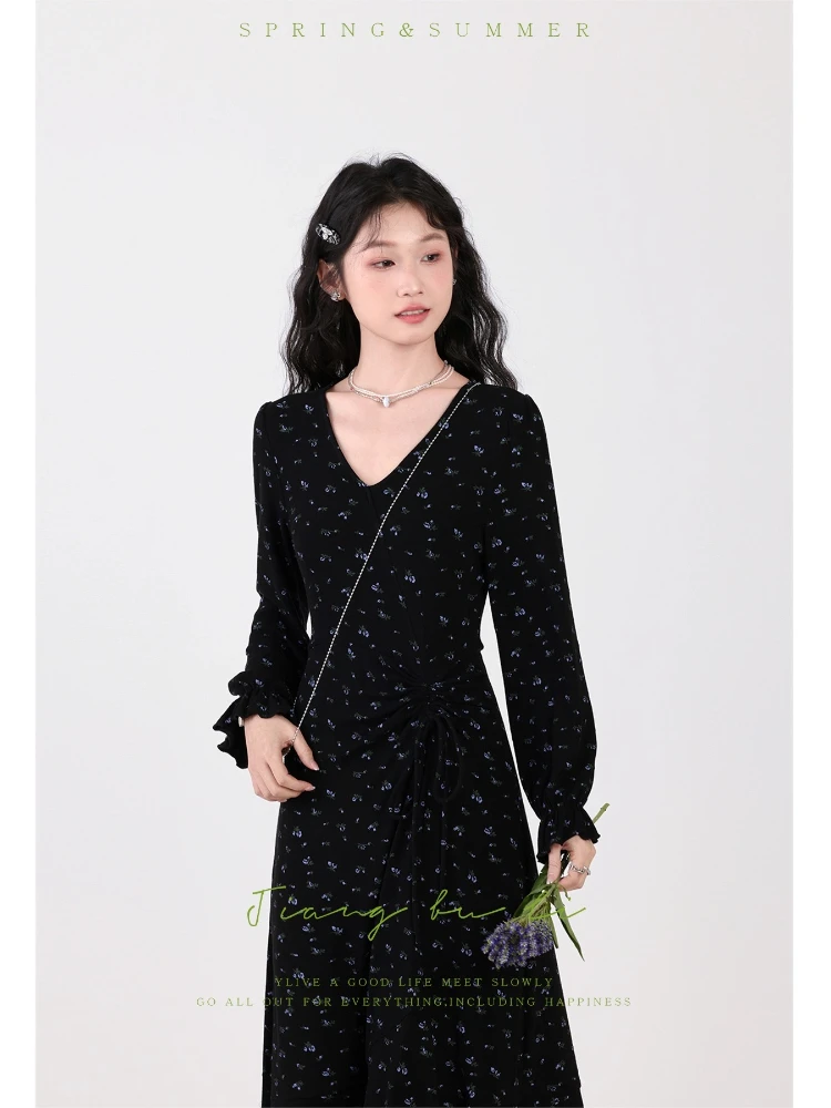 ALXNAN Damenkleid Schwarz Floral Lange A-Linie V-Ausschnitt Kleider 2025 Herbst Elegante Urlaub Langarm Kleidung Weiblich DYL661155