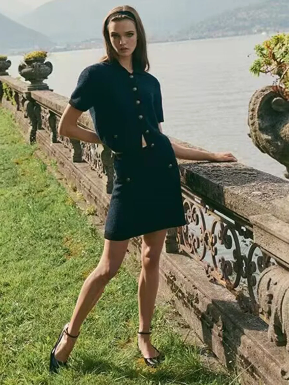 

MD Women's Knitted Texture Jaet with Button Decor A-Line Skirt High Waist f Body Faion Set Autumn 2023 New Arrival