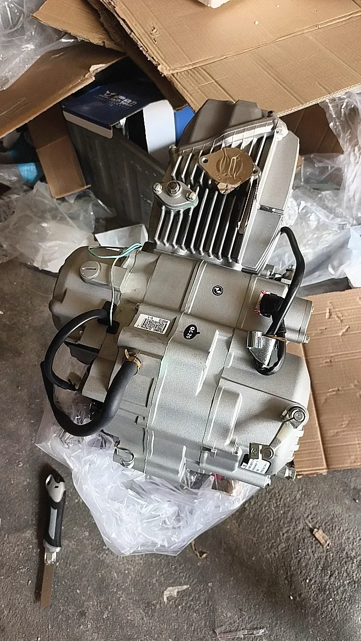 

Motorcycle Engine Assembly Zongshen Daytona Engine 190CC 150CC Universal Vehicle Parts 4 Valve