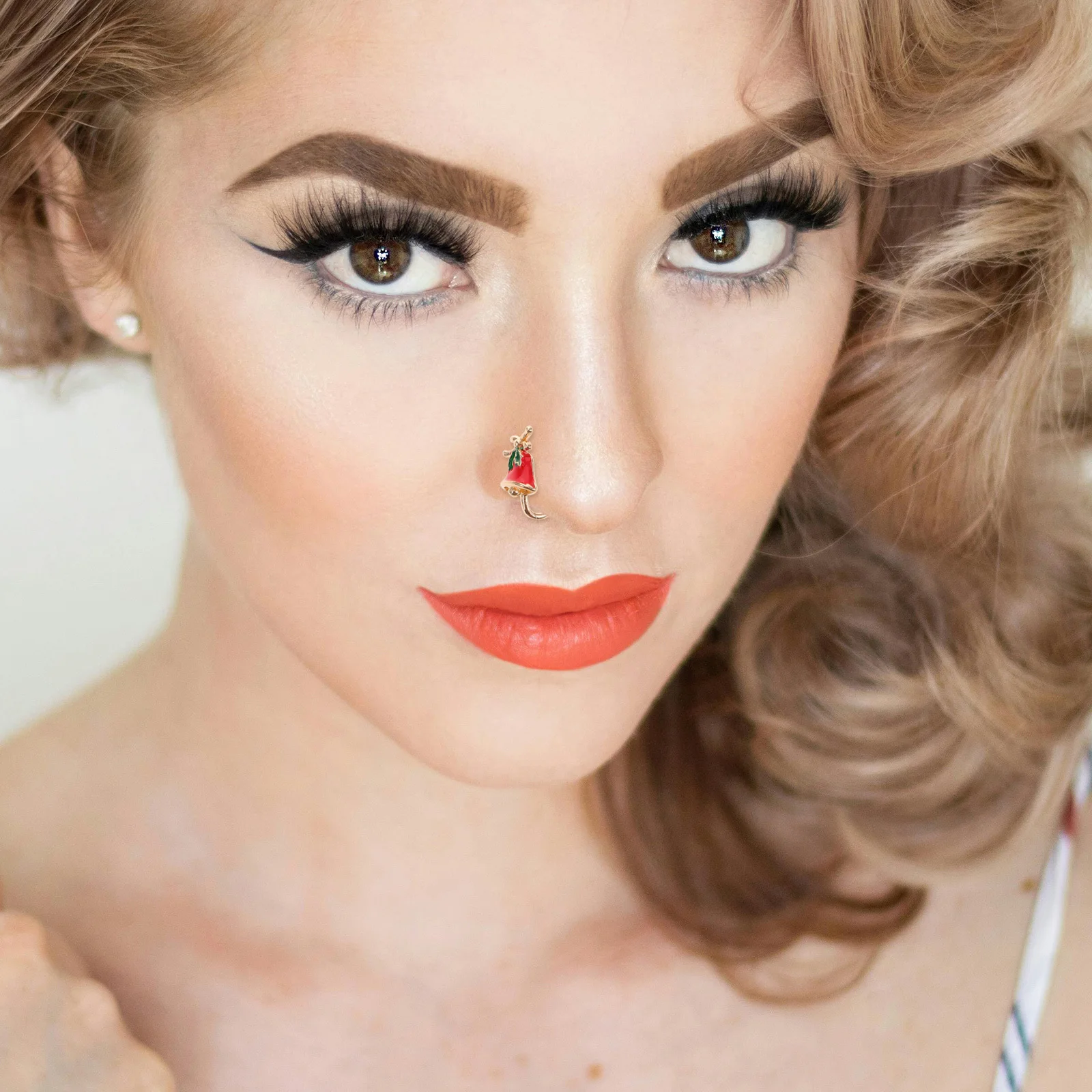 سلسلة عيد الميلاد على شكل حرف U مشبك حلقة الأنف على غير ثقب خاتم الأنف الصغير المزيف للنساء أزياء العطلات