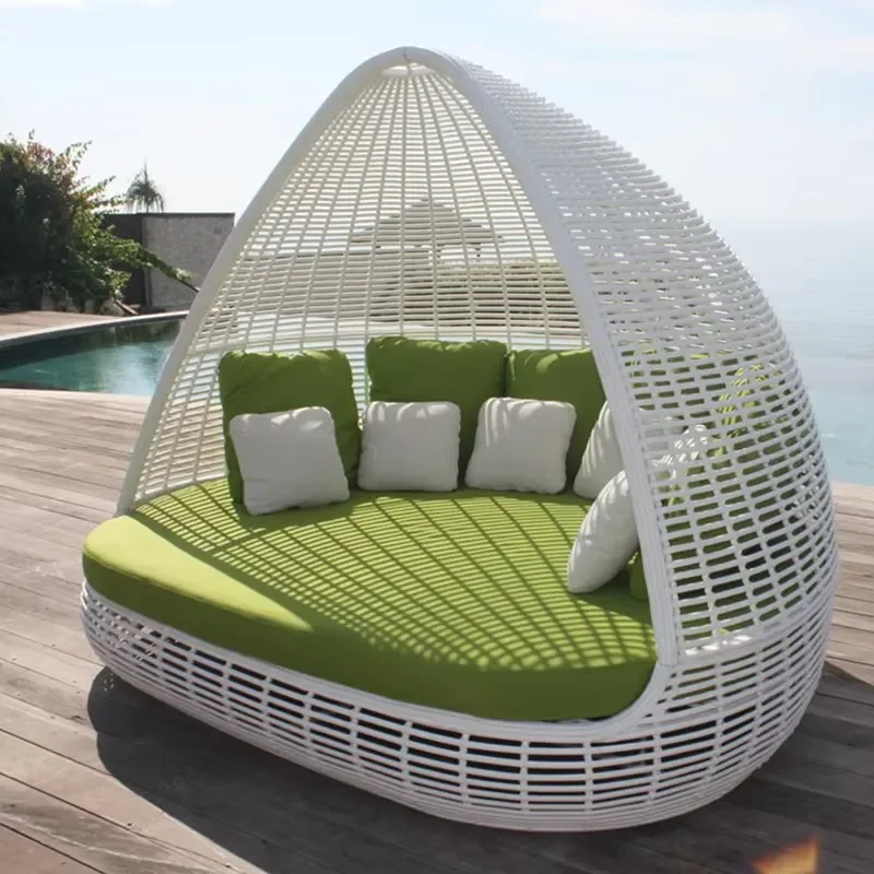 Large Round Outdoor Rattan Lounger Sofa for Hotels Schools Villas Gardens Pools Terraces Beaches with Waterproof Cushion