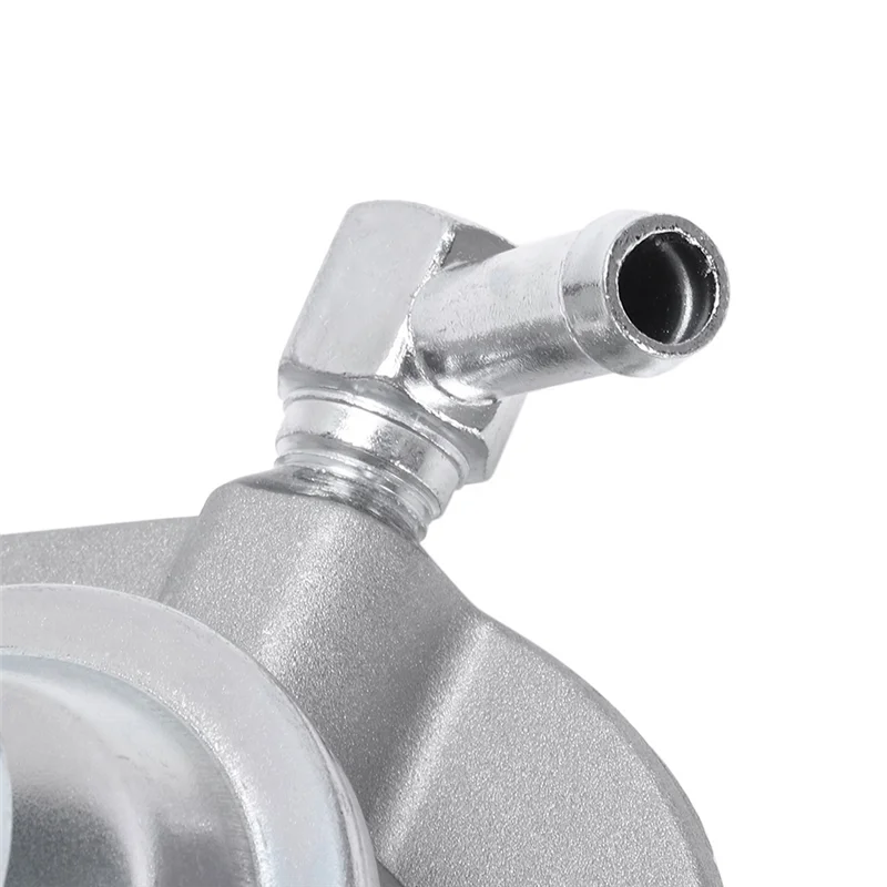 

Silver Primer Pump Cover Metal Primer Pump Cover 16401-VK50A For Nissan Navarre D22 Pickup Truck YD25DDTI MT Crude Oil Engine