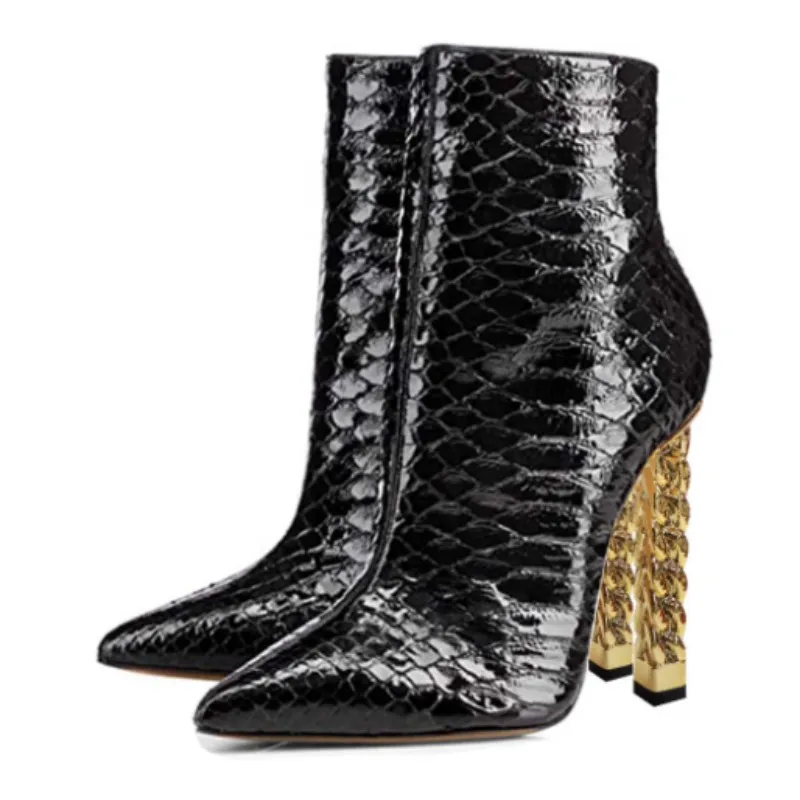 

DIZHUANG Модные женские ботинки на высоком каблуке. Черные (синие, красные) ботинки из искусственной кожи. Высота каблука около 11 см.. Острые ботильоны. 34-46