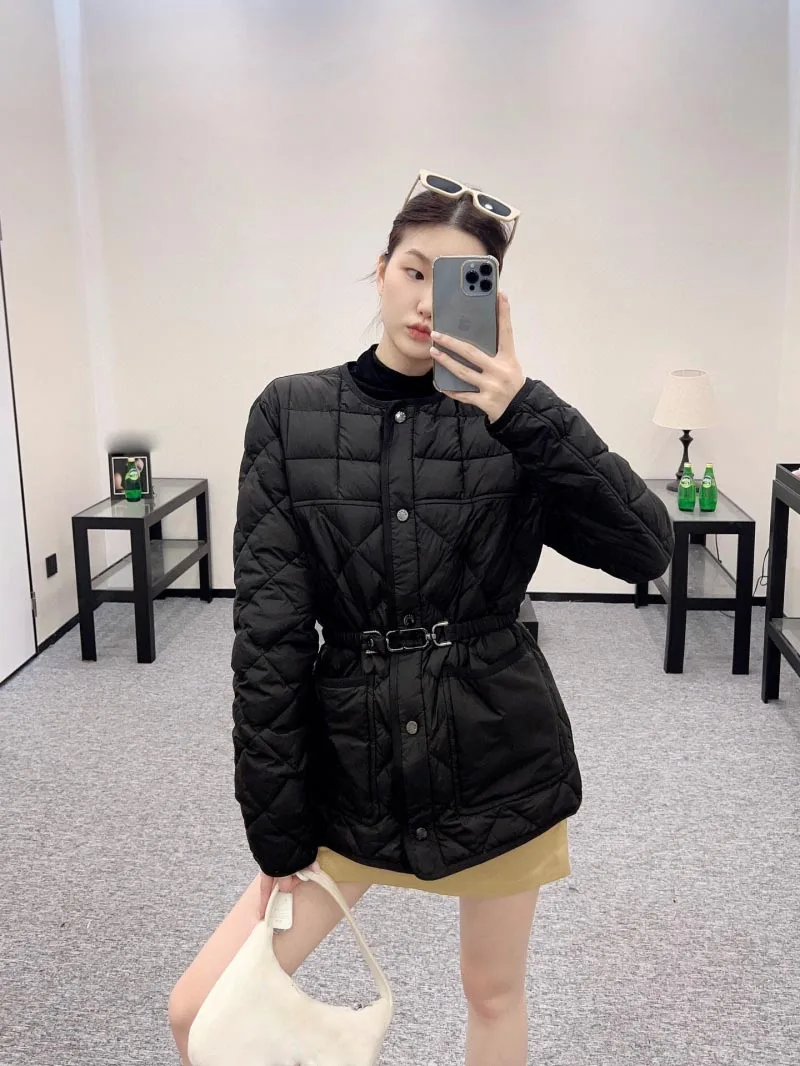 2024 Autumn Winter New Down Jacket with Wool Collar for Warmth, Waist cinching and Slimming, Women's Wear