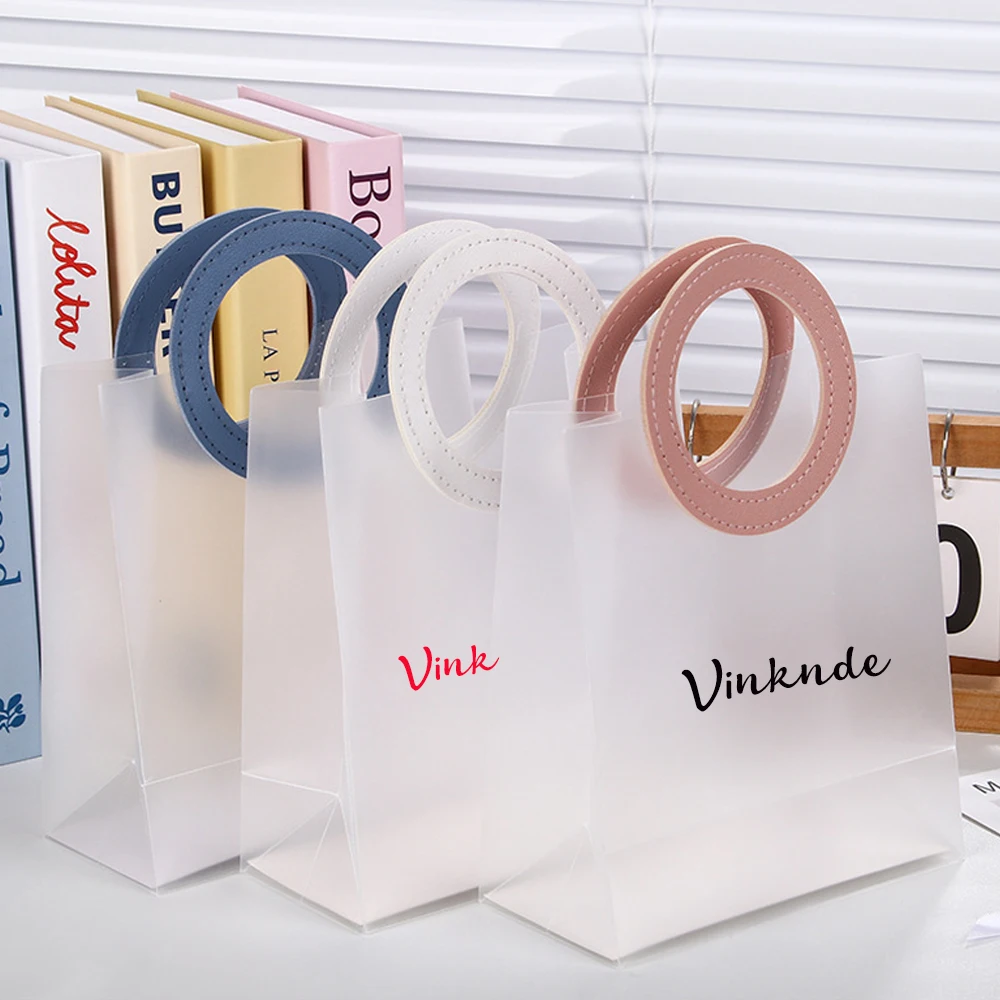 24Pcs Custom Logo Plastic Transparent Frosted Handbag Instagram Style Wedding Birthday Gift Packaging With Circular Handle Sack