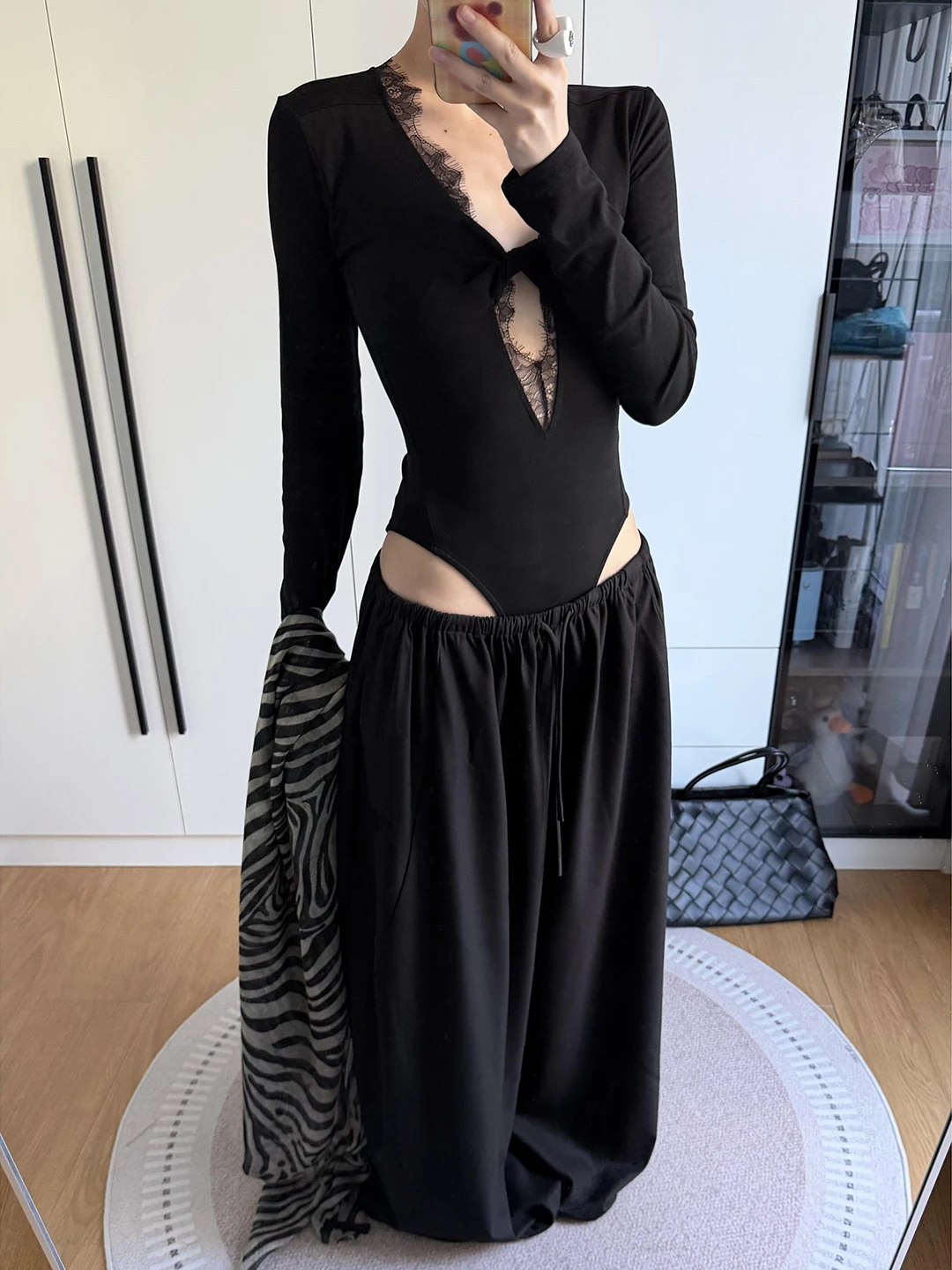 

Сексуальные цельные женские длинные брюки с кружевными вставками и v-образным вырезом для похудения, пряные брюки Bla с высокой талией и широкими штанинами