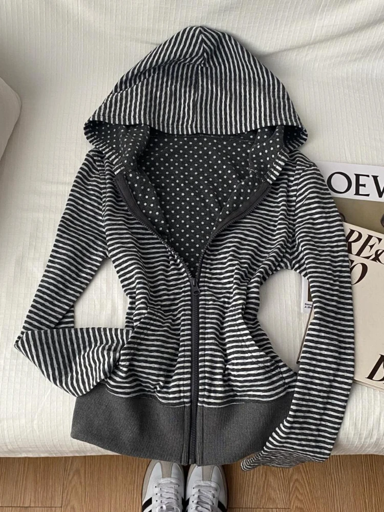 

Autumn Gothic Striped Long Sleeve Cardigan Women Fashion Vintage Zipper Hooded Hoodie Female Design Hepburn Skinny Sweatshirts