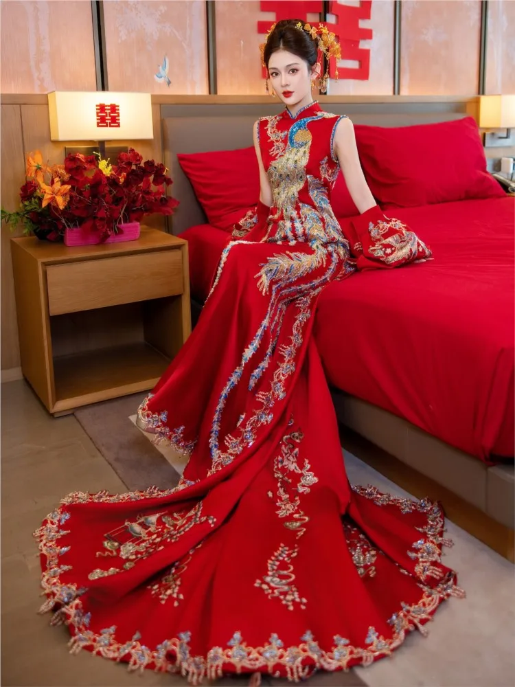 Heavy industry wedding bride's dress engagement tail-length cheongsam luxurious dragon and phoenix gown