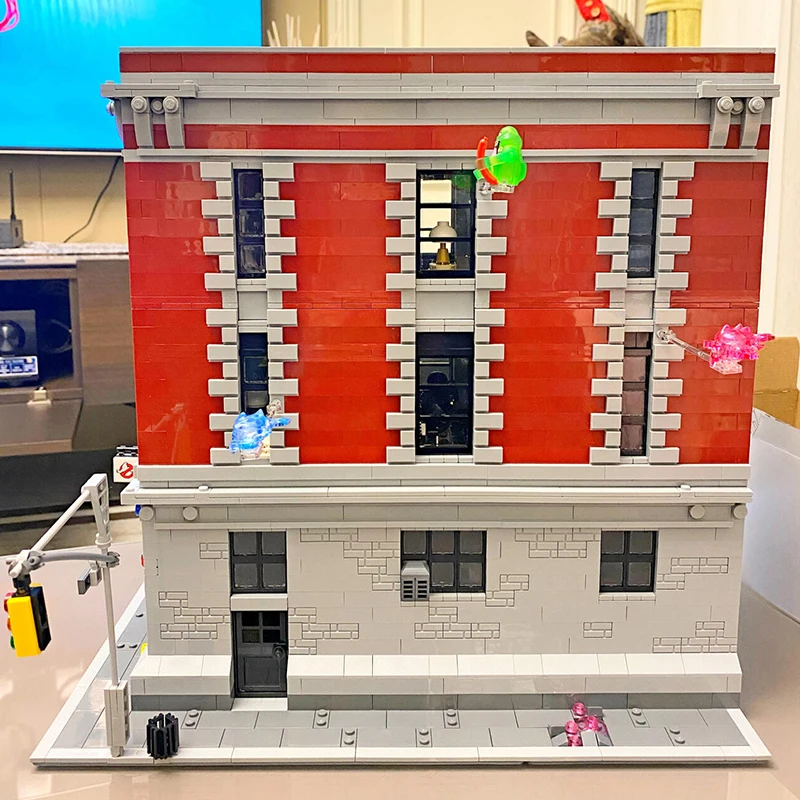 

In stock 4634pcs Ghostbusters Firehouse Headquarters Building Blocks Bricks Set Kids Adult Bricks Gift Compatible 75827