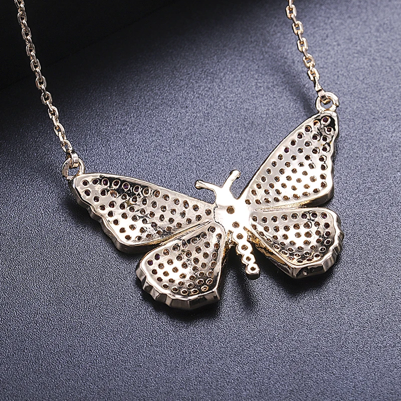 Stylish Butterfly Color Premium Design Unique Zircon Pendant Necklace Elegant and Attractive Gold Shiny Jewelry