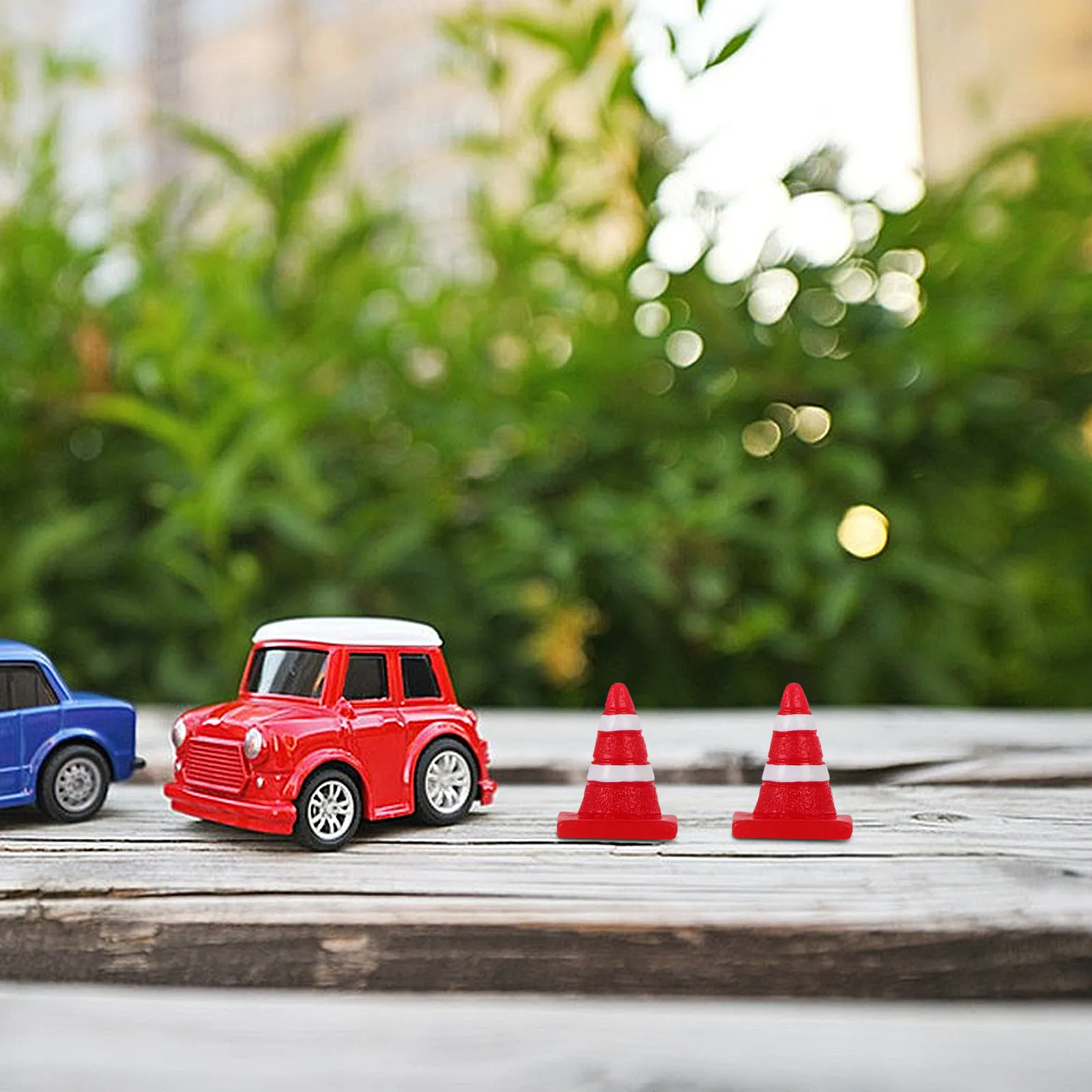20Pcs Miniature Traffic Cones Resin Desktop Decor for Micro Landscapes Dioramas Construction Scenes Urban Aesthetic Home Office