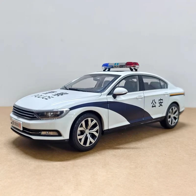 modele-de-voiture-de-police-en-alliage-magotan-b8l-police-echelle-1-18-original-d'usine-pour-collection-et-exposition-cadeau