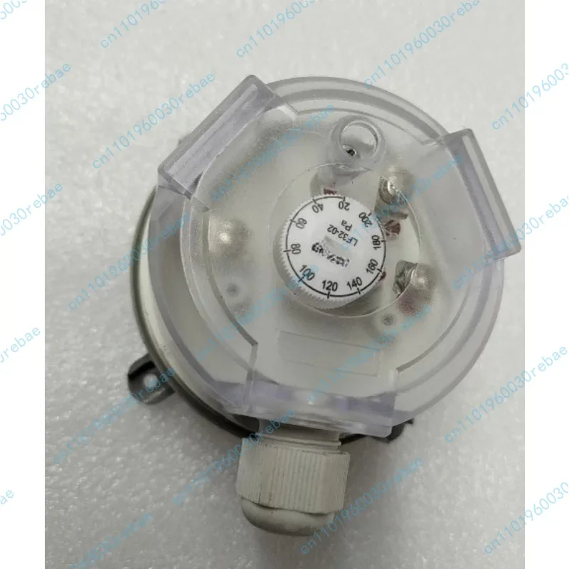 LF32-02 200pα Air Micro Wind Differential Pressure Switch