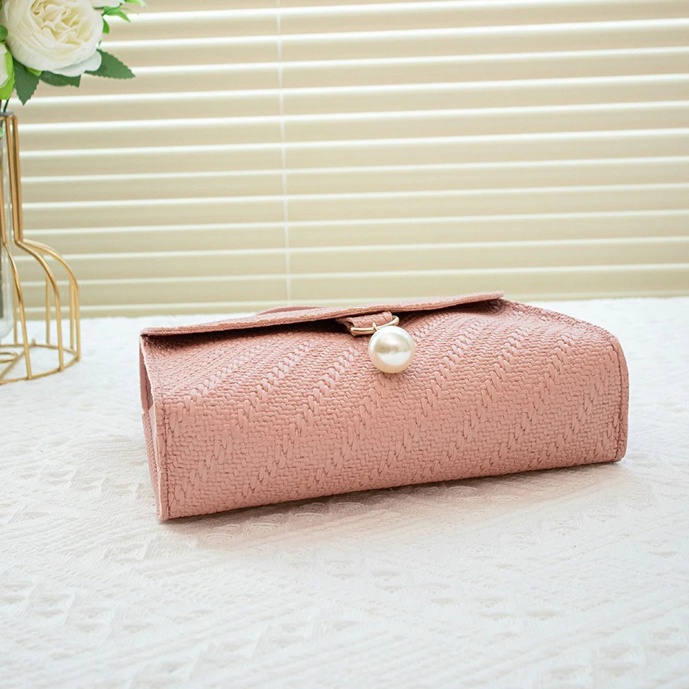 حقيبة كروس بقلادة لؤلؤية - محفظة مربعة صغيرة طازجة، هدية عيد ميلاد منقوشة بلون موحد لأفضل صديق #2