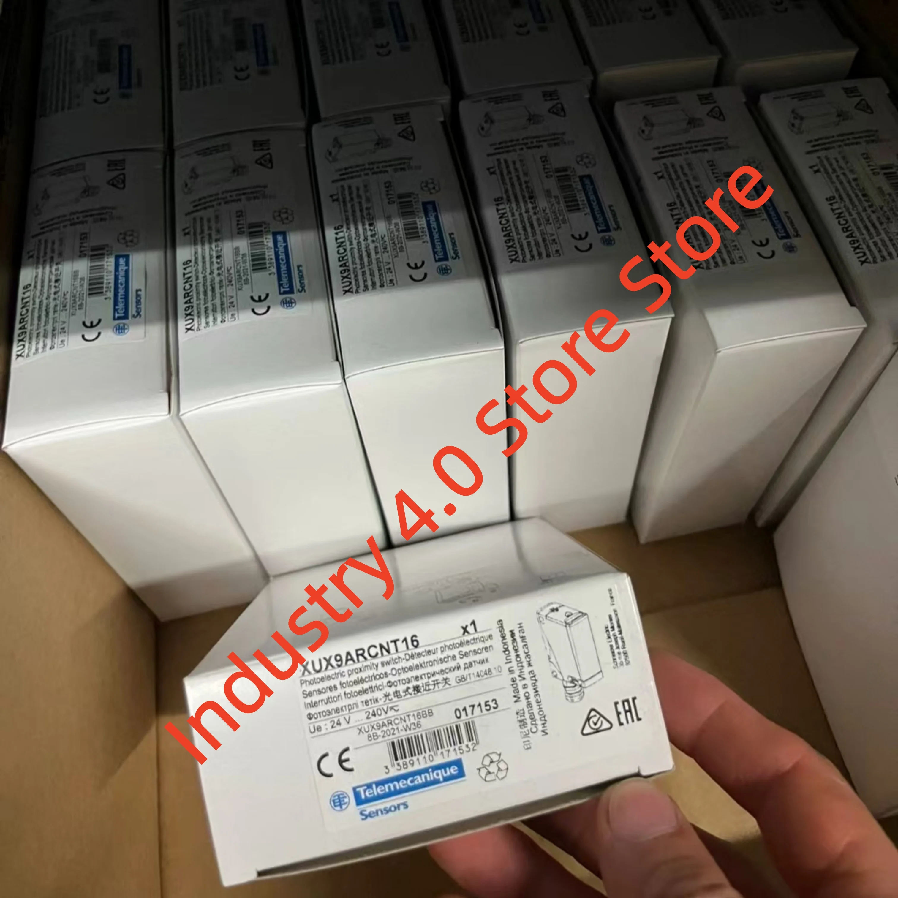 XUX9ARCNT16 Lichtschrankensensor 100 % NEU