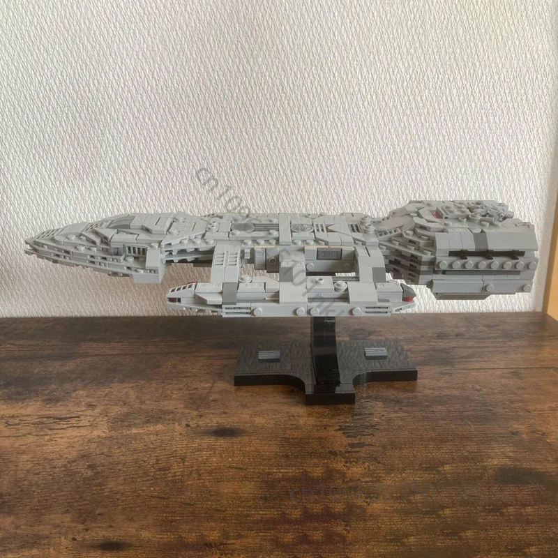 MOC creative ideas Spaceship Battle Model Battlestar Galactica Space Buiding Blocks DIY Blocks Children Toy Birthday Gift