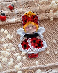 Plastic Canvas Fabric Cross Stitch Ornaments  Handmade Needlework Embroidery Knitting Thumbelina Ladybug   17-22
