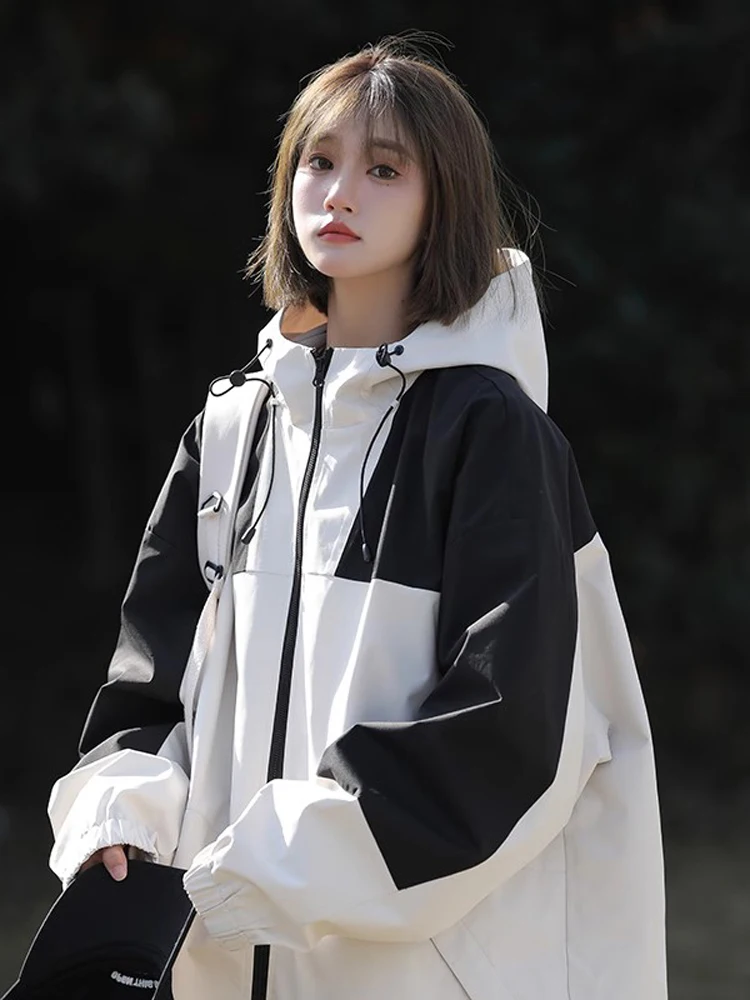 

Мужская функциональная рабочая куртка-парка в американском стиле, с капюшоном, с элементами в стиле панда, черно-белая, молодежный тренд