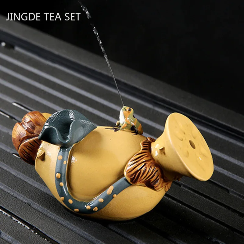 Purple Clay Cute Pig Tea Pet Decoration Creative Water Spray Frog Yixing Boutique Tea Pet Tradition Tea Ceremony Accessories