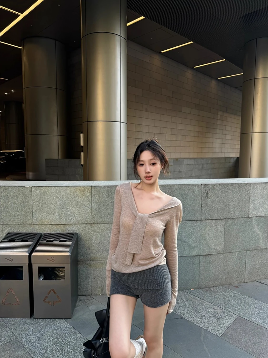 Káqui sa v-ne longo sve malhas feminino fino ajuste base irt cor pura chique versátil topo coreano sle commute faion