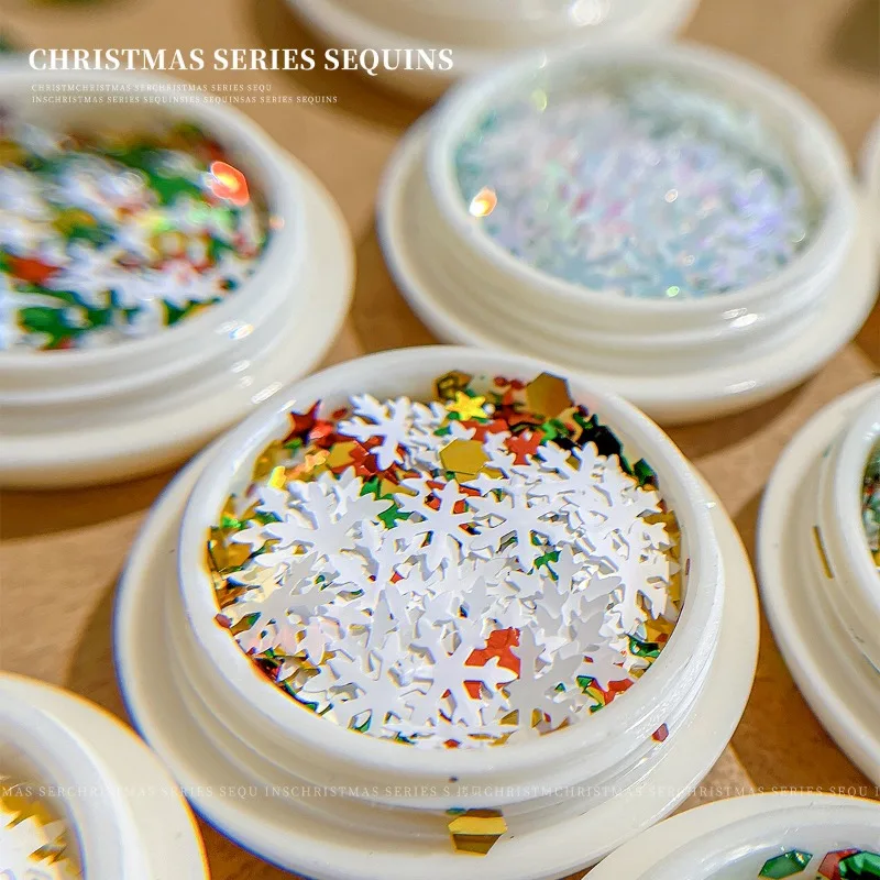 ชุดคริสต์มาส Glitter อุปกรณ์เสริมเล็บ Boxed Snowflake Pentagram สี่ดาวประณีตสีสันตกแต่งเล็บ