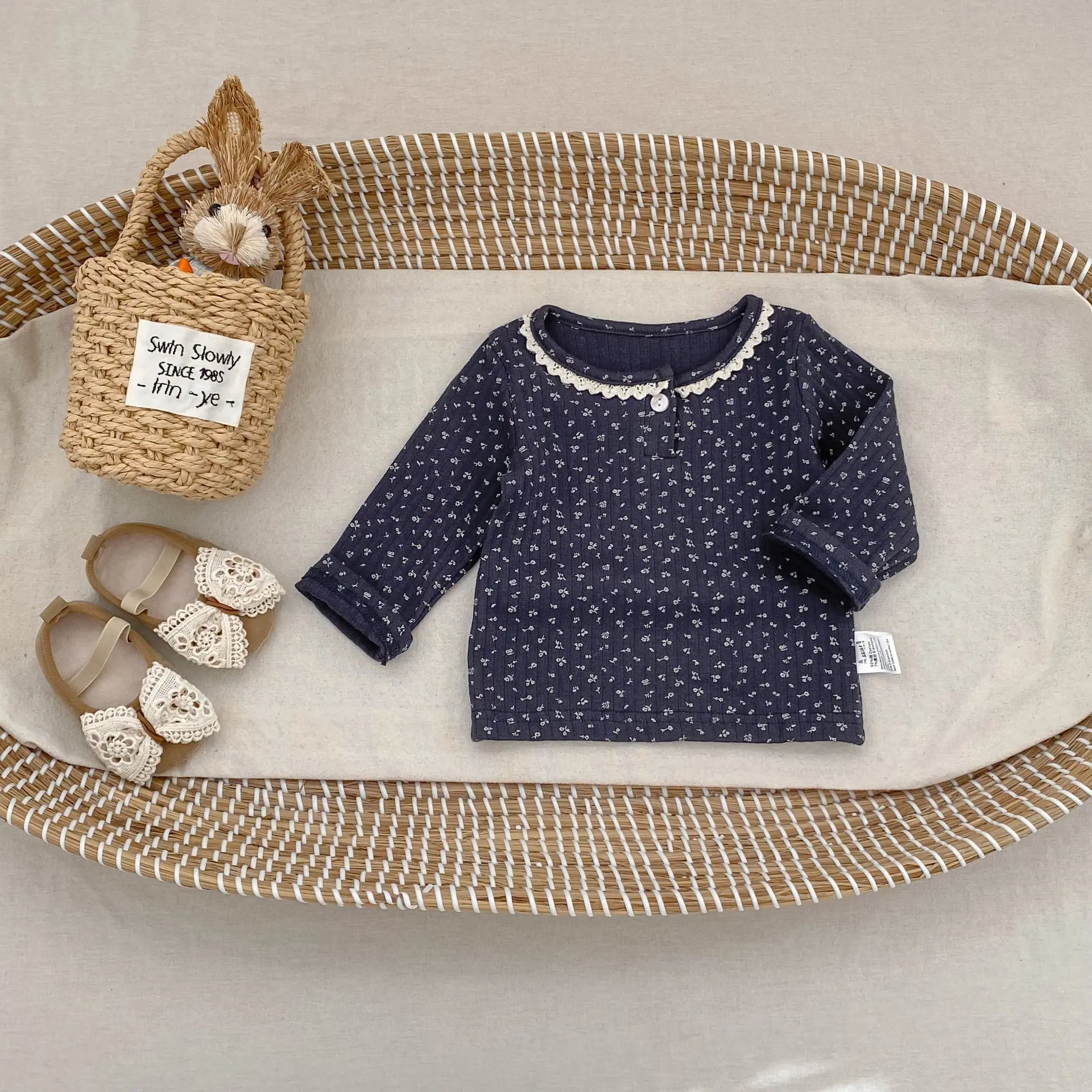 2026 Spring New Baby Long Sleeve T Shirts Cotton Girls Soft Floral Bottoming Shirts Children Clothes Kids Toddler Lace Tops