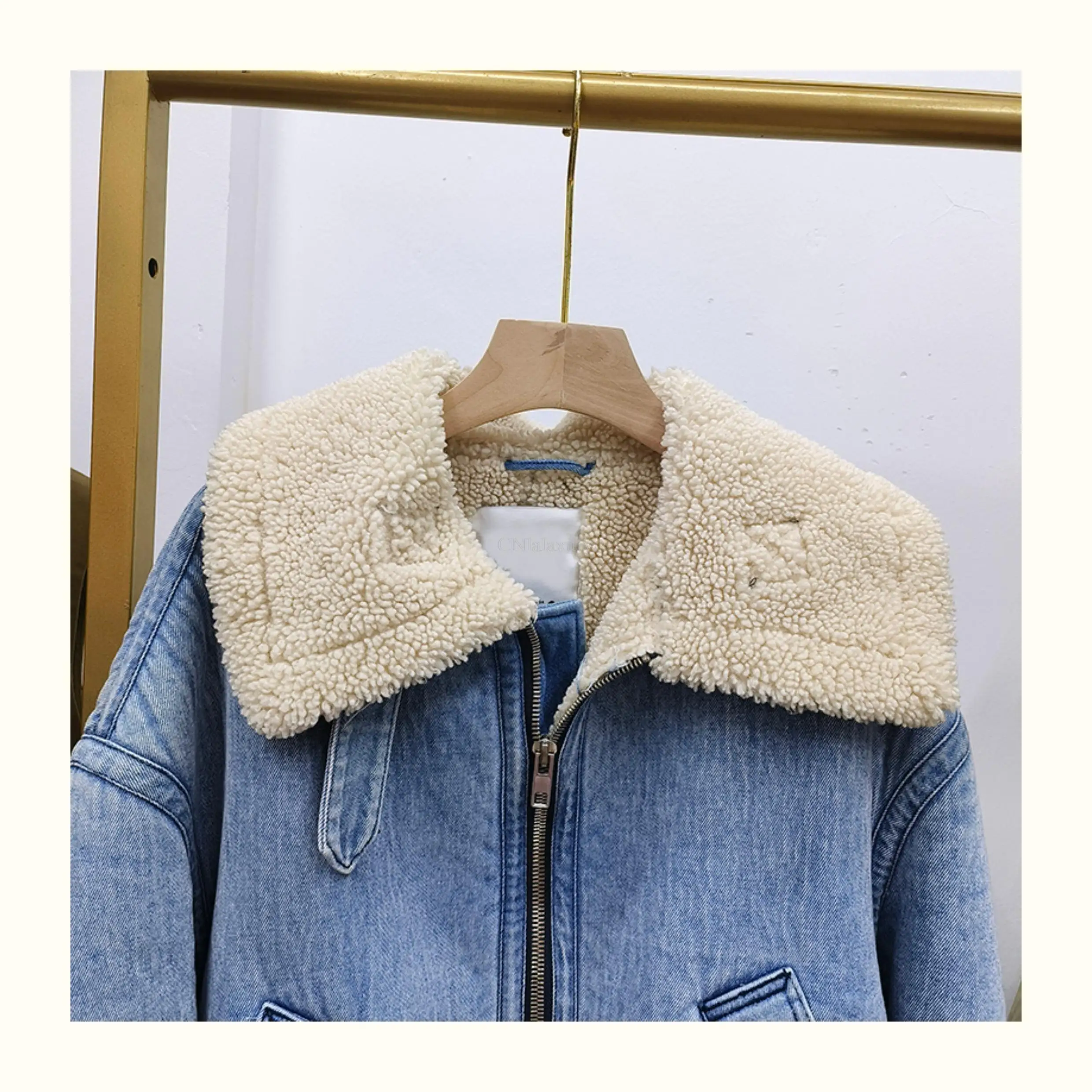 CNlalaxury 2024 Autumn Winter Female New Lapel Berber Fleece Cowboy Zipper Jacket Long Sleeved Versatile Short Tops Outerwear