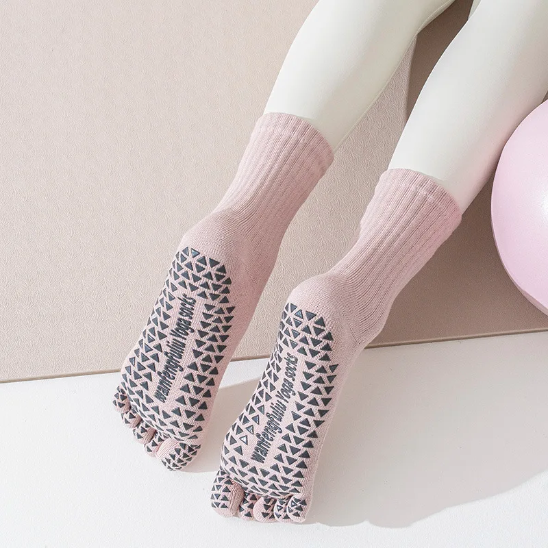 1 Pairs النساء الجوارب الرياضية لينة تنفس القطن سيليكون المضادة للانزلاق الباليه جوارب بيلاتيس الرياضة اللياقة البدنية اليوغا الجوارب