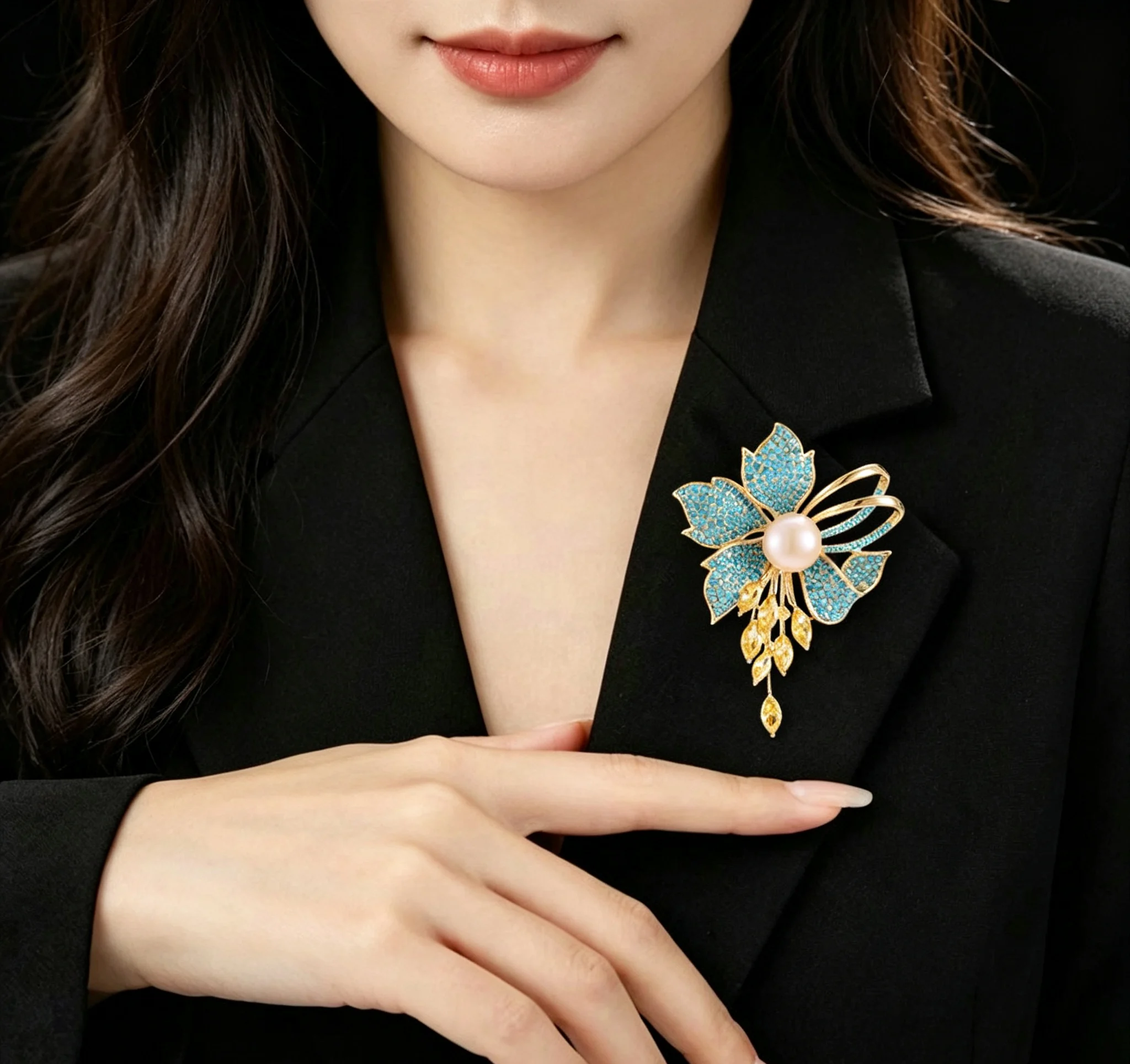 Fashion Chinese Style Pearl Brooch Inlaid Zircon Elegant Women Lapel Pin Personality Clothing Decor Accessory for Party Gifts