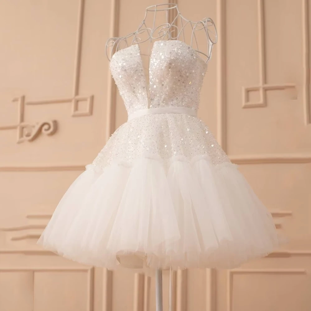 Dostosowane seksowne krótkie suknie ślubne dla kobiety Sweetheart Neck Bridal Growns Sequin Pearls Above Knee A-line Vestidos De Novia