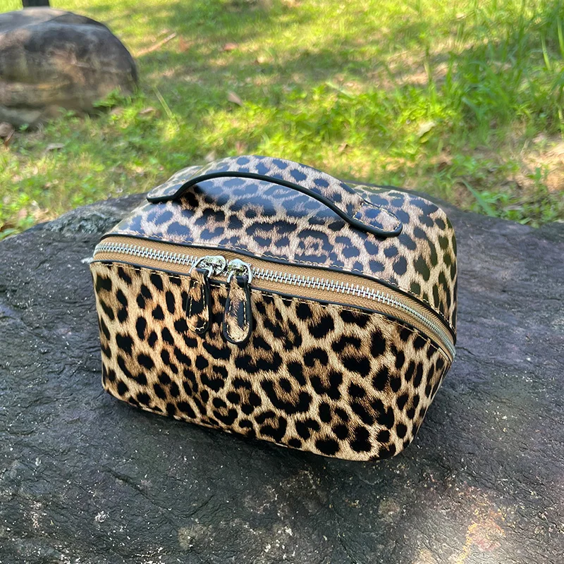  Leopard Print Cowhide Makeup Bag Women Portable Large Capacity Travel Cosmetic Bag Storage Toiletry Case Handbag